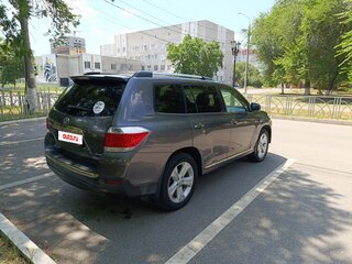 2011 Toyota Highlander II (XU40) Рестайлинг, серый, 1800000 рублей, вид 4