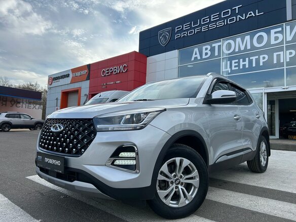 2024 Chery Tiggo 4 Pro I Рестайлинг, серый, 1570000 рублей - вид 2