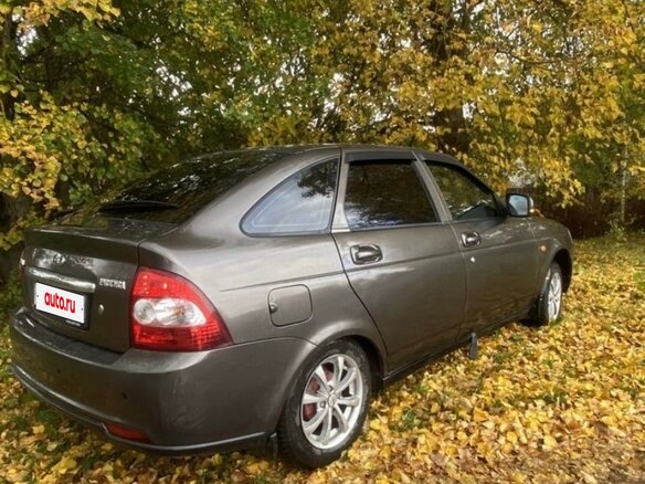 2014 Lada (ВАЗ) Priora I Рестайлинг, коричневый, 335000 рублей - вид 4