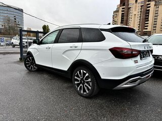 2026 Lada (ВАЗ) Vesta SW Cross I Рестайлинг (NG), белый, 2018000 рублей, вид 3