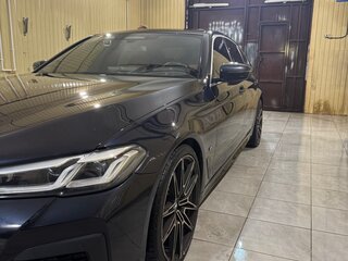 2020 BMW 5 серии 520i VII (G30/G31/G38) Рестайлинг, синий, 4097000 рублей, вид 2