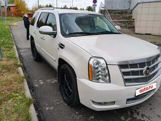2011 Cadillac Escalade III, белый, 1790000 рублей, вид 2