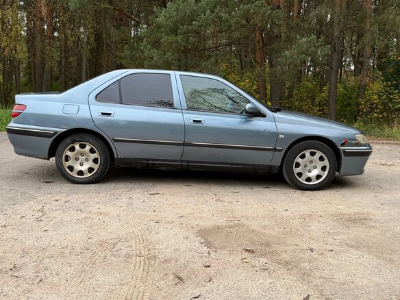 2001 Peugeot 406 I Рестайлинг, голубой, 130000 рублей - вид 2