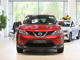 2018 Nissan Qashqai II, красный, 1750000 рублей, вид 2