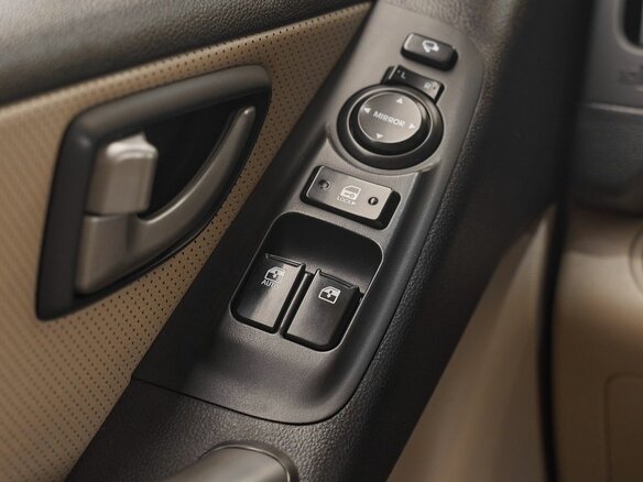 2018 Hyundai H-1 II Рестайлинг 2, серебристый, 2489000 рублей - вид 12