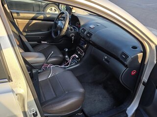 2007 Toyota Avensis II Рестайлинг, бежевый, 750000 рублей, вид 5