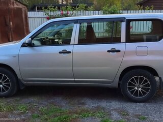 2017 Toyota Probox I Рестайлинг, серый, 1600000 рублей, вид 4