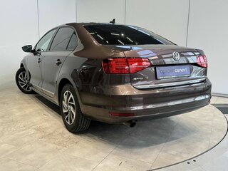 2017 Volkswagen Jetta VI Рестайлинг, коричневый, 1399000 рублей, вид 3