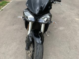 2017 Triumph Street Triple, чёрный, 700000 рублей, вид 1