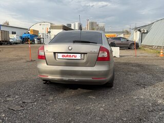 2009 Skoda Octavia DSG7 II (A5) Рестайлинг, серый, 570000 рублей, вид 4