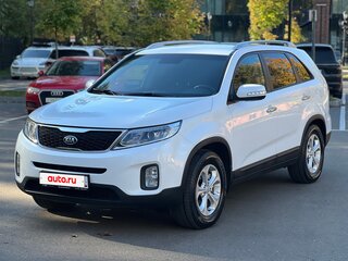 2018 Kia Sorento II Рестайлинг, белый, 1900000 рублей, вид 5