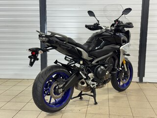 2018 Yamaha Tracer 900, чёрный, 935000 рублей, вид 5
