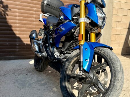 2018 BMW G 310 R, синий, 370000 рублей, вид 5