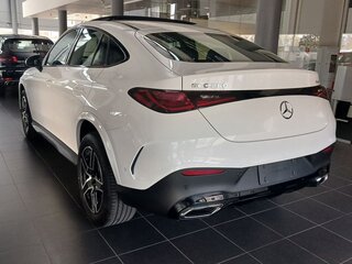 2025 Mercedes-Benz GLC Coupe 260 II (C254), белый, 7690000 рублей, вид 4