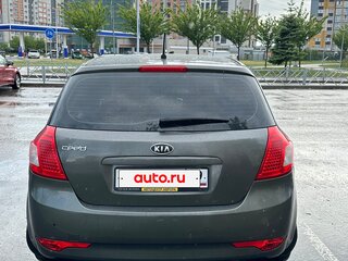 2011 Kia Ceed I Рестайлинг, серебристый, 790000 рублей, вид 3