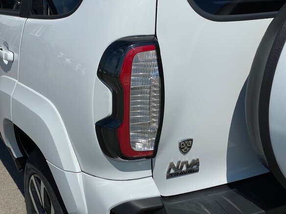 2026 Lada (ВАЗ) Niva Travel I Рестайлинг, белый, 1814000 рублей - вид 8
