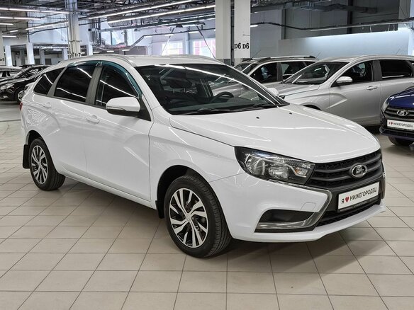 2018 Lada (ВАЗ) Vesta SW I, белый, 1029000 рублей - вид 2