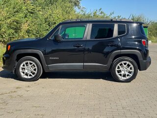 2020 Jeep Renegade I Рестайлинг, чёрный, 1830000 рублей, вид 5