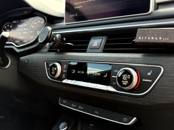 2019 Audi A5 II (F5), белый, 3300000 рублей - вид 16