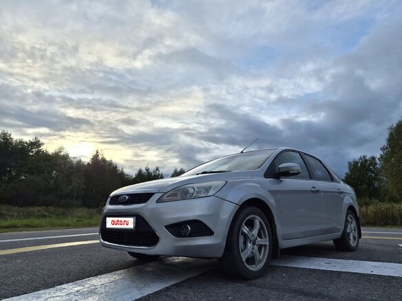 2008 Ford Focus II Рестайлинг, серый, 430000 рублей