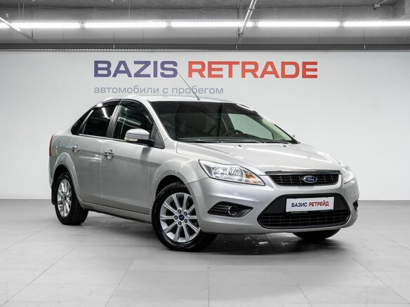 2010 Ford Focus II Рестайлинг, серебристый - вид 2