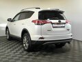 2017 Toyota RAV4 IV (XA40) Рестайлинг, белый, 2490000 рублей - вид 5