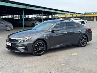 2020 Kia Optima IV Рестайлинг, серый, 1370000 рублей, вид 2