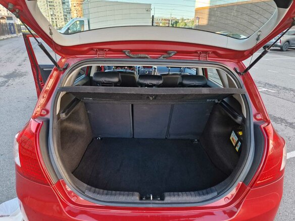 2011 Kia Ceed I Рестайлинг, красный - вид 17