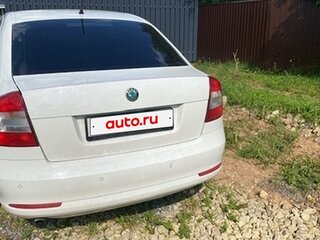2011 Skoda Octavia II (A5) Рестайлинг, белый, 890000 рублей, вид 5
