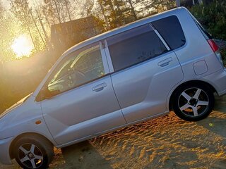 2002 Mitsubishi Dingo I Рестайлинг, серый, 370000 рублей, вид 4