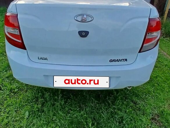 2013 Lada (ВАЗ) Granta I, белый, 280000 рублей - вид 2