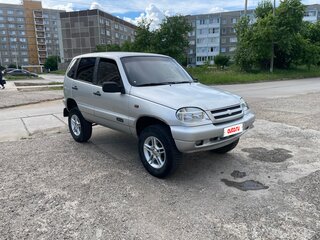 2006 Chevrolet Niva I, серебристый, 380000 рублей, вид 2