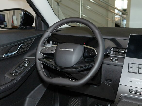 2026 Jaecoo J6, чёрный - вид 11