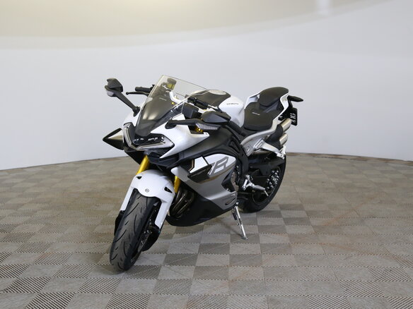 2026 CFMoto 750SR-S, белый - вид 4