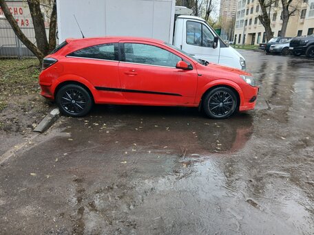 2008 Opel Astra GTC H Рестайлинг, красный, 410000 рублей, вид 2