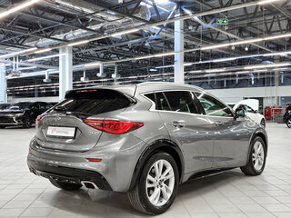 2017 Infiniti QX30, серый, 1699000 рублей, вид 3