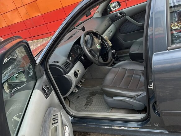 1999 Skoda Octavia I (A4), серый, 330000 рублей - вид 4