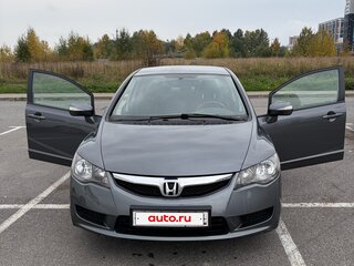 2010 Honda Civic VIII Рестайлинг, серый, 1200000 рублей, вид 1