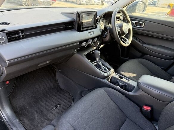 2022 Honda Vezel II, чёрный, 1931013 рублей - вид 8