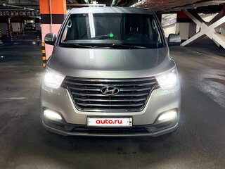 2020 Hyundai Grand Starex I Рестайлинг 2, серый, 3550000 рублей, вид 4