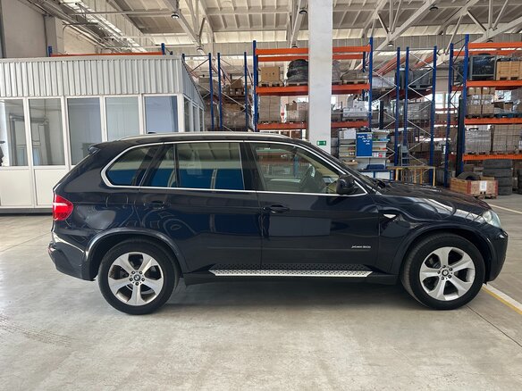 2009 BMW X5 30i II (E70), синий, 1650000 рублей - вид 3