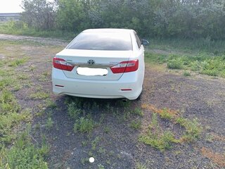 2014 Toyota Camry VII (XV50), белый, 1950000 рублей, вид 5