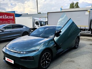 2023 Xpeng P7i, зелёный, 4000000 рублей, вид 1