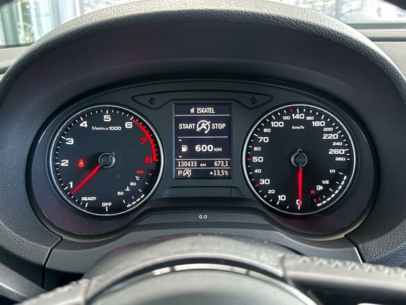 2019 Audi A3 III (8V) Рестайлинг, белый, 1649000 рублей - вид 23