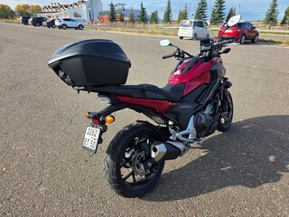 2019 Honda NC 750X, красный, 950000 рублей, вид 4