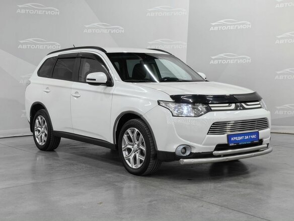 2012 Mitsubishi Outlander III, белый, 1249000 рублей - вид 6