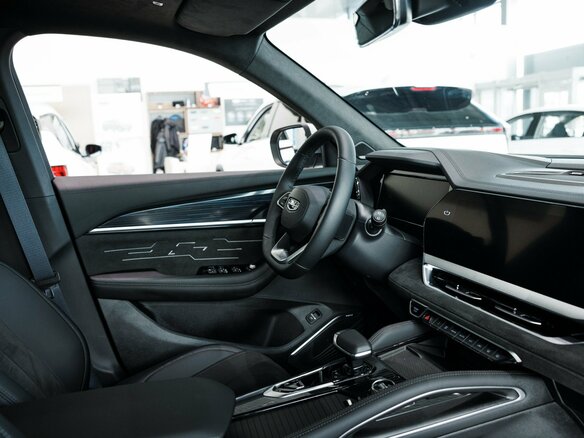 2026 Geely Monjaro I, серебристый, 4954990 рублей - вид 11