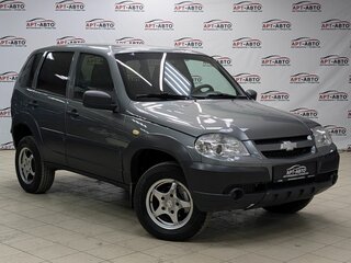 2018 Chevrolet Niva I Рестайлинг, серый, 579000 рублей, вид 3