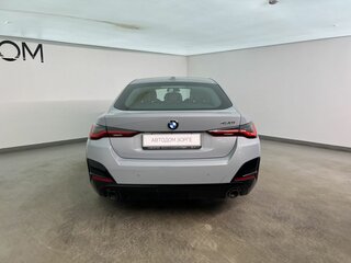 2025 BMW 4 серии Gran Coupe 430i G22, G23, G26 Рестайлинг, серый, 6990000 рублей, вид 4