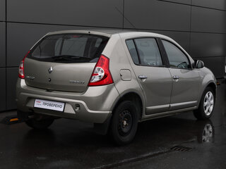 2011 Renault Sandero I, бежевый, 549000 рублей, вид 5